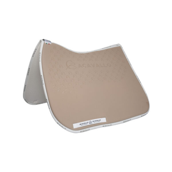 LYCRA DRESSAGE PAD W/GEL GRIP & BAMBOO FIBER UNDERSIDE