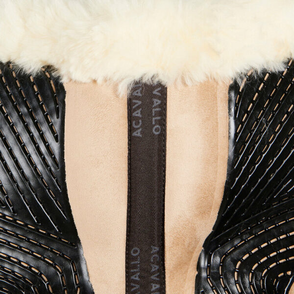 CLOSE CONTACT GEL & MEMORY FOAM 1/2 PAD W/SHEEPSKIN