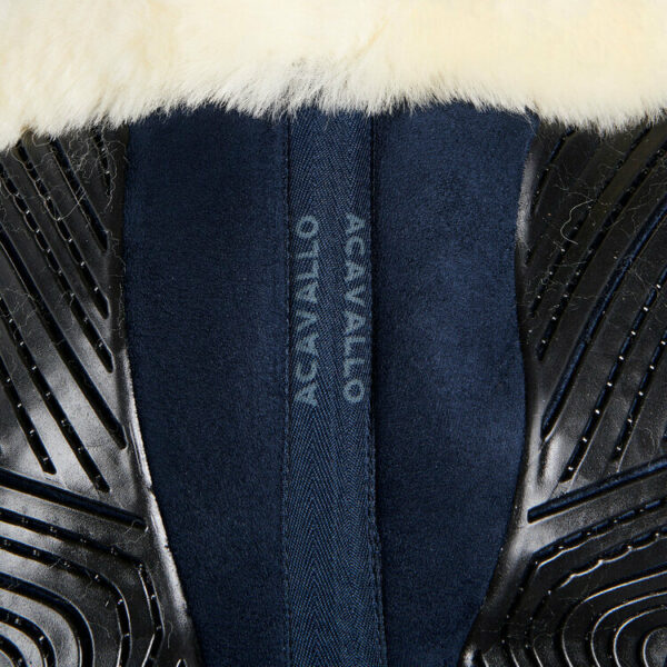 CLOSE CONTACT GEL & MEMORY FOAM 1/2 PAD W/SHEEPSKIN