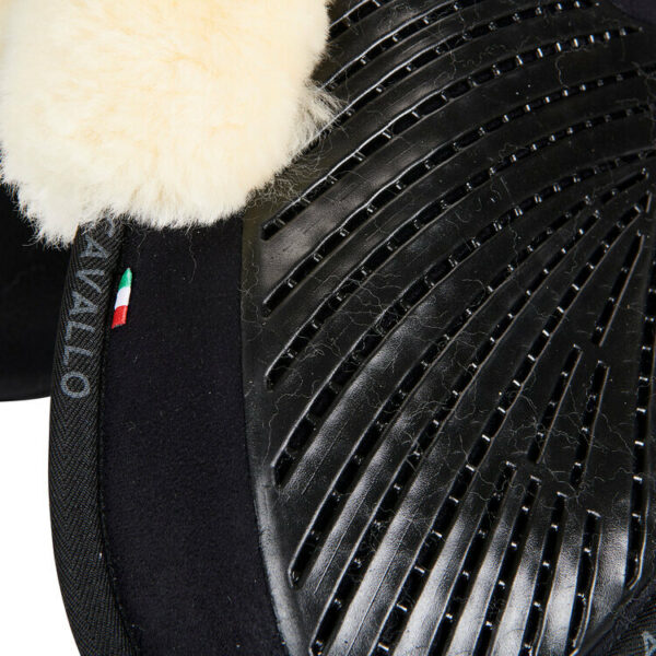CLOSE CONTACT GEL & MEMORY FOAM 1/2 PAD W/SHEEPSKIN