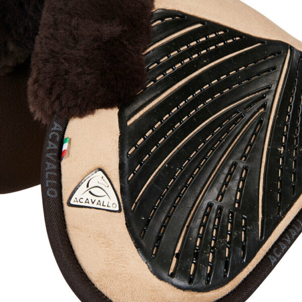 CLOSE CONTACT GEL & MEMORY FOAM 1/2 PAD W/SHEEPSKIN