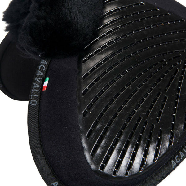 CLOSE CONTACT GEL & MEMORY FOAM 1/2 PAD W/SHEEPSKIN