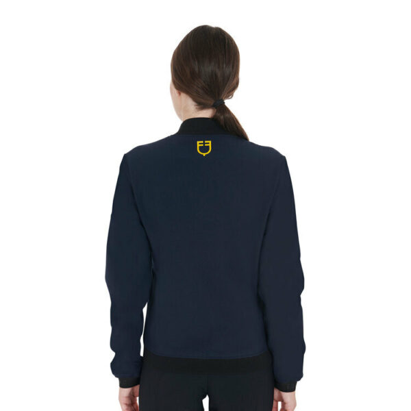 TECHNICAL WOMAN BOMBER