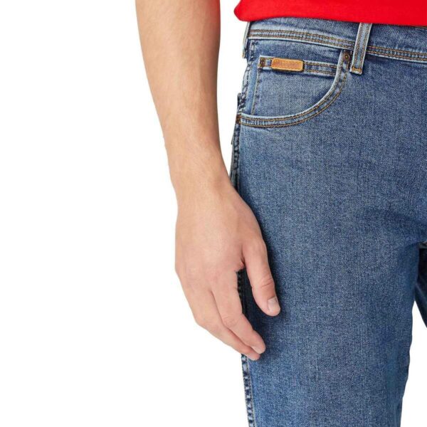 "JEANS WRANGLER MODELLO ""TEXAS STRETCH"" WASH W12133010"