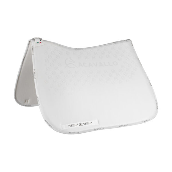 LYCRA DRESSAGE PAD W/GEL GRIP & BAMBOO FIBER UNDERSIDE