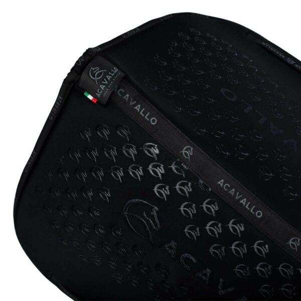LYCRA DRESSAGE PAD W/GEL GRIP & BAMBOO FIBER UNDERSIDE