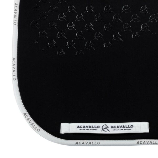 LYCRA DRESSAGE PAD W/GEL GRIP & BAMBOO FIBER UNDERSIDE