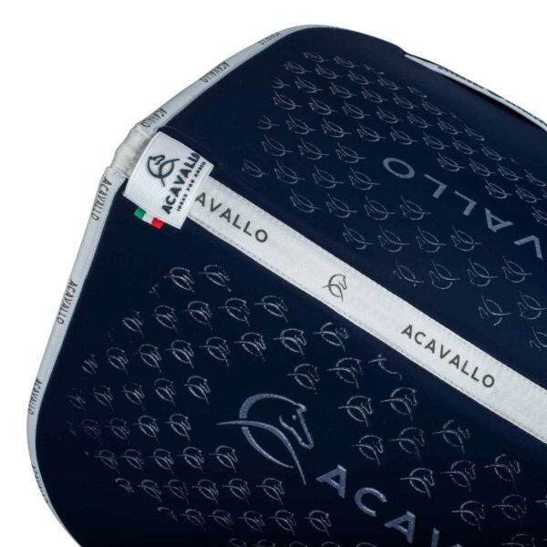LYCRA DRESSAGE PAD W/GEL GRIP & BAMBOO FIBER UNDERSIDE