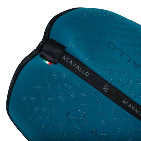 LYCRA DRESSAGE PAD W/GEL GRIP & BAMBOO FIBER UNDERSIDE
