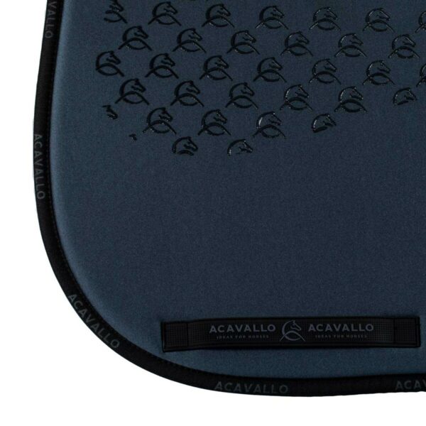 LYCRA DRESSAGE PAD W/GEL GRIP & BAMBOO FIBER UNDERSIDE