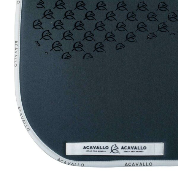LYCRA DRESSAGE PAD W/GEL GRIP & BAMBOO FIBER UNDERSIDE