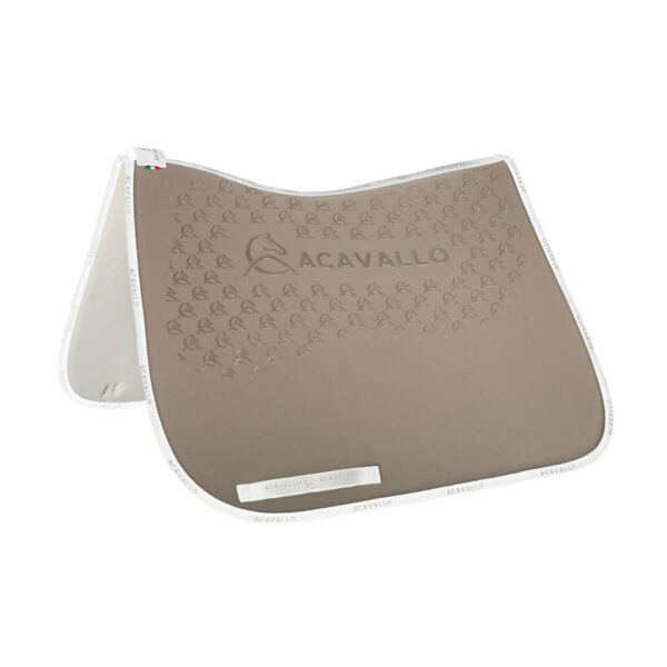 LYCRA DRESSAGE PAD W/GEL GRIP & BAMBOO FIBER UNDERSIDE
