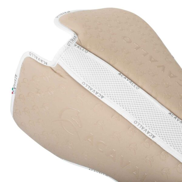 SPINE FREE LYCRA & MEMORY FOAM 1/2 PAD DRESSAGE W/SILICON GRIP & BAMBOO