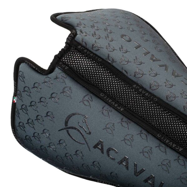 SPINE FREE LYCRA & MEMORY FOAM 1/2 PAD DRESSAGE W/SILICON GRIP & BAMBOO