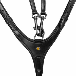 BREASTPLATE WITH REMOVABLE MARTINGALE BLACK FITTING